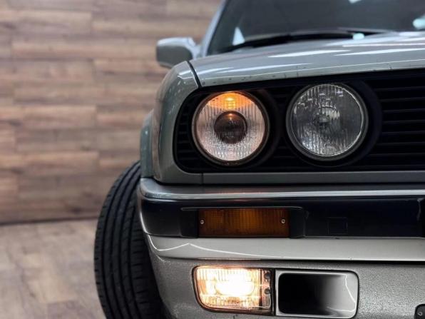 BMW 3 серии II (E30) с пробегом 1989 года, цена 1 430 000 рублей, 199000 км, седан, Автокод Объявления