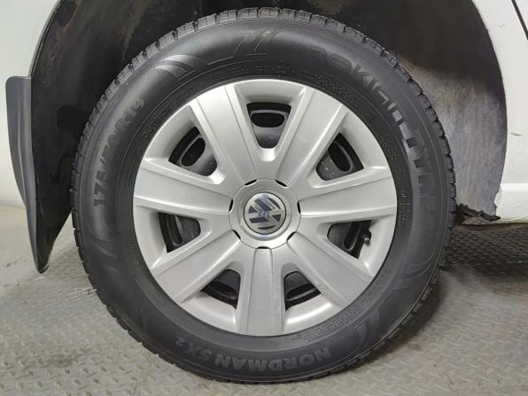 Volkswagen Polo V с пробегом 2012 года, цена 610 000 рублей, 214242 км, седан, Автокод Объявления