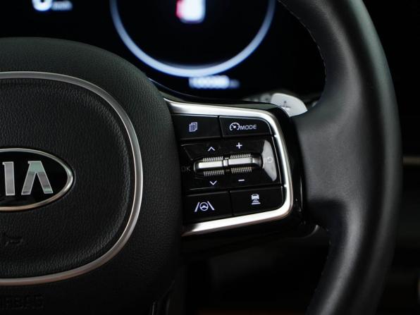 Kia Carnival IV с пробегом 2021 года, цена 3 816 050 рублей, 100088 км, минивэн, Автокод Объявления