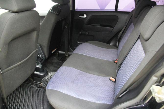 Ford Fusion I Рестайлинг с пробегом 2007 года, цена 396 000 рублей, 288600 км, хэтчбек, Автокод Объявления