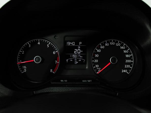 Volkswagen Polo V Рестайлинг с пробегом 2016 года, цена 1 219 777 рублей, 119294 км, седан, Автокод Объявления