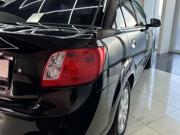 Kia Rio II Рестайлинг с пробегом 2011 года, цена 680 000 рублей, 220878 км, седан, Автокод Объявления