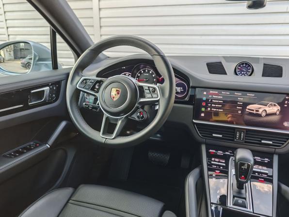 Porsche Cayenne III с пробегом 2023 года, цена 14 790 000 рублей, 1642 км, внедорожник, Автокод Объявления