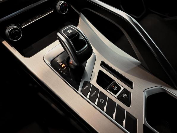Geely Coolray I с пробегом 2020 года, цена 1 750 000 рублей, 117947 км, внедорожник, Автокод Объявления