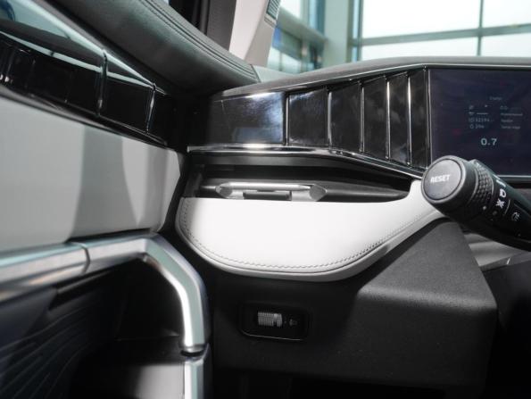 Geely Atlas II с пробегом 2024 года, цена 3 248 000 рублей, 32194 км, внедорожник, Автокод Объявления