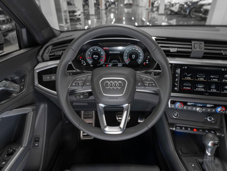 Audi Q3 II (F3) Москва  - изображение 11