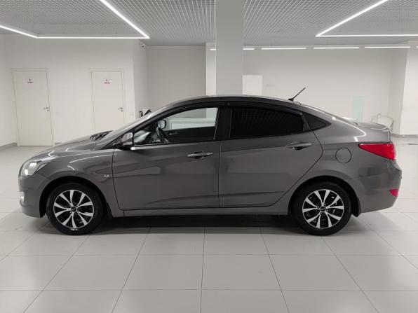 Hyundai Solaris I Рестайлинг с пробегом 2016 года, цена 1 045 000 рублей, 132600 км, седан, Автокод Объявления