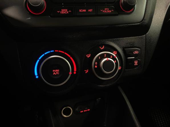 Kia Rio III с пробегом 2014 года, цена 970 000 рублей, 109518 км, хэтчбек, Автокод Объявления