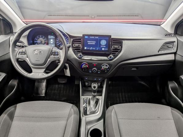 Hyundai Solaris II Рестайлинг с пробегом 2020 года, цена 1 645 000 рублей, 48366 км, седан, Автокод Объявления