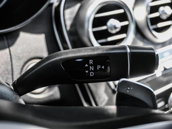 Mercedes-Benz C-Класс IV (W205) Рестайлинг с пробегом 2019 года, цена 2 699 000 рублей, 120425 км, седан, Автокод Объявления