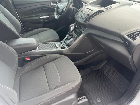 Ford Kuga II Рестайлинг с пробегом 2018 года, цена 1 875 000 рублей, 135705 км, внедорожник, Автокод Объявления
