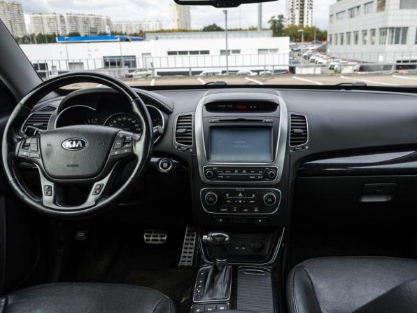 Kia Sorento II Рестайлинг с пробегом 2013 года, цена 1 648 000 рублей, 184642 км, внедорожник, Автокод Объявления