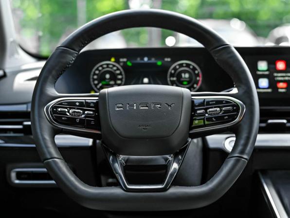 Omoda C5 I с пробегом 2022 года, цена 2 699 900 рублей, 104490 км, внедорожник, Автокод Объявления
