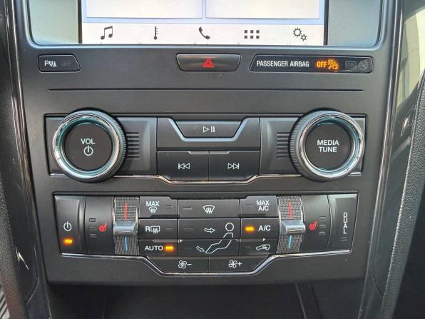 Ford Explorer V Рестайлинг 2 с пробегом 2019 года, цена 2 325 000 рублей, 224000 км, внедорожник, Автокод Объявления