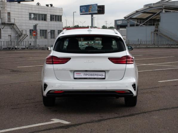 Kia Ceed III Рестайлинг с пробегом 2022 года, цена 2 398 000 рублей, 42300 км, универсал, Автокод Объявления