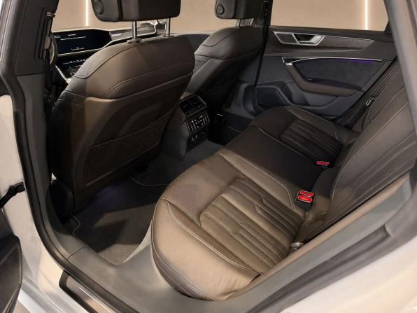 Audi A7 II (4K) с пробегом 2021 года, цена 6 950 000 рублей, 80000 км, лифтбек, Автокод Объявления