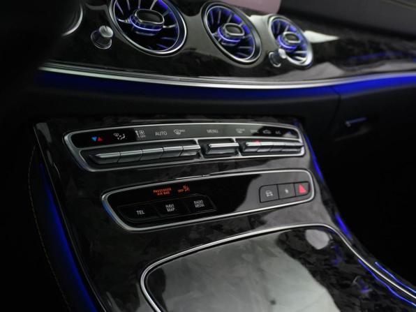 Mercedes-Benz E-Класс AMG V (W213) Рестайлинг с пробегом 2021 года, цена 9 888 000 рублей, 27765 км, седан, Автокод Объявления