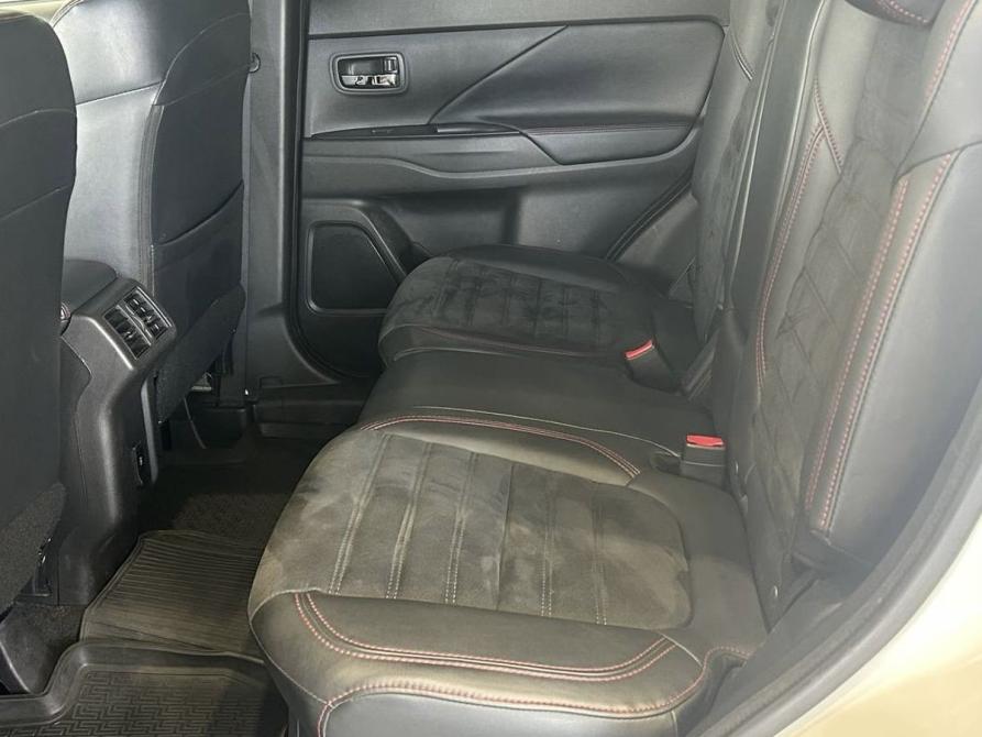 Mitsubishi Outlander III Рестайлинг 3 Челябинск  - изображение 14