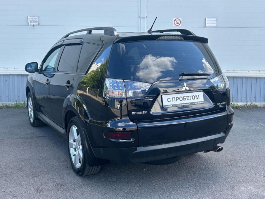 Mitsubishi Outlander II Рестайлинг Санкт-Петербург  - изображение 6