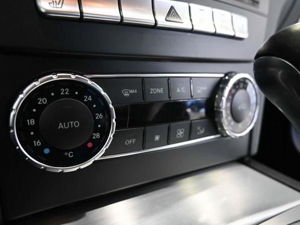 Mercedes-Benz C-Класс III (W204) Рестайлинг с пробегом 2013 года, цена 1 399 900 рублей, 178000 км, купе, Автокод Объявления