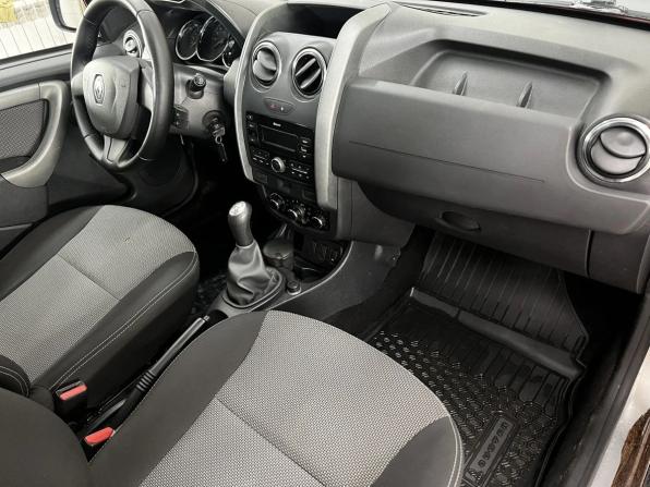 Renault Duster I Рестайлинг с пробегом 2018 года, цена 1 075 000 рублей, 151850 км, внедорожник, Автокод Объявления