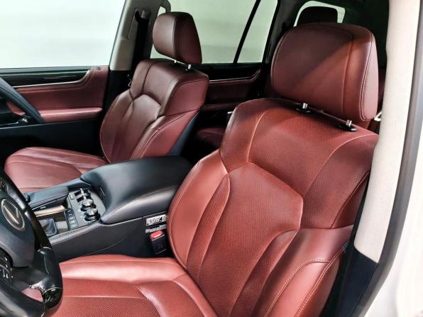 Lexus LX III Рестайлинг 2 с пробегом 2016 года, цена 6 500 000 рублей, 100762 км, внедорожник, Автокод Объявления