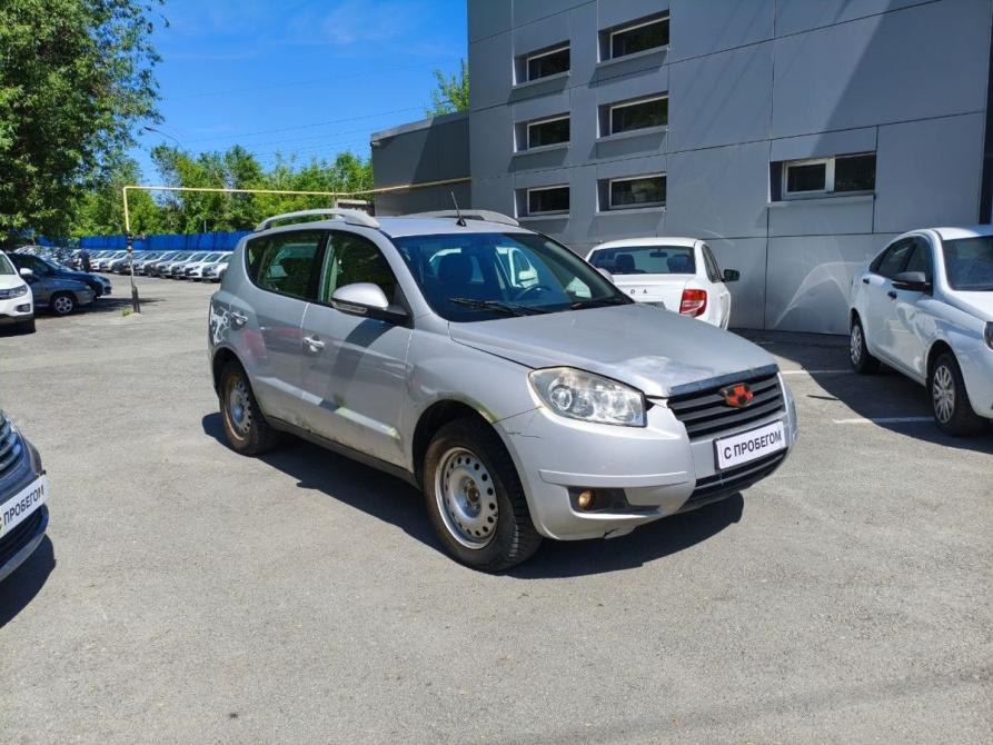 Geely Emgrand X7 I Челябинск  - изображение 3