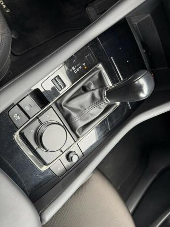 Mazda 3 IV (BP) с пробегом 2019 года, цена 2 200 000 рублей, 52854 км, седан, Автокод Объявления
