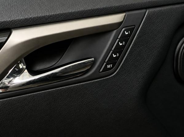 Lexus RX IV Рестайлинг с пробегом 2020 года, цена 5 420 000 рублей, 62400 км, внедорожник, Автокод Объявления