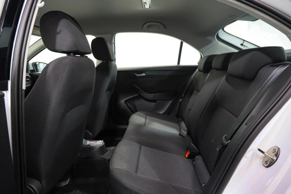 Volkswagen Polo VI Москва  - изображение 10
