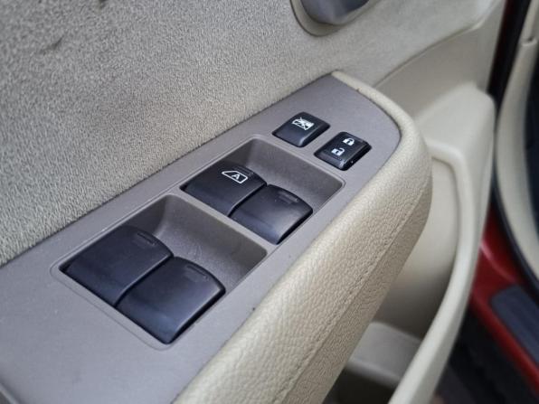 Nissan Tiida I с пробегом 2010 года, цена 249 990 рублей, 172102 км, седан, Автокод Объявления