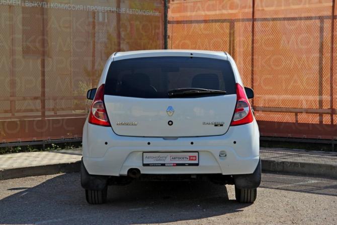 Renault Sandero I с пробегом 2013 года, цена 688 200 рублей, 127825 км, хэтчбек, Автокод Объявления