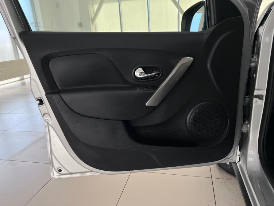 Renault Sandero II Рестайлинг Волгоград  - изображение 14