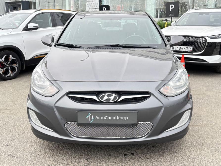 Hyundai Solaris I Москва  - изображение 4