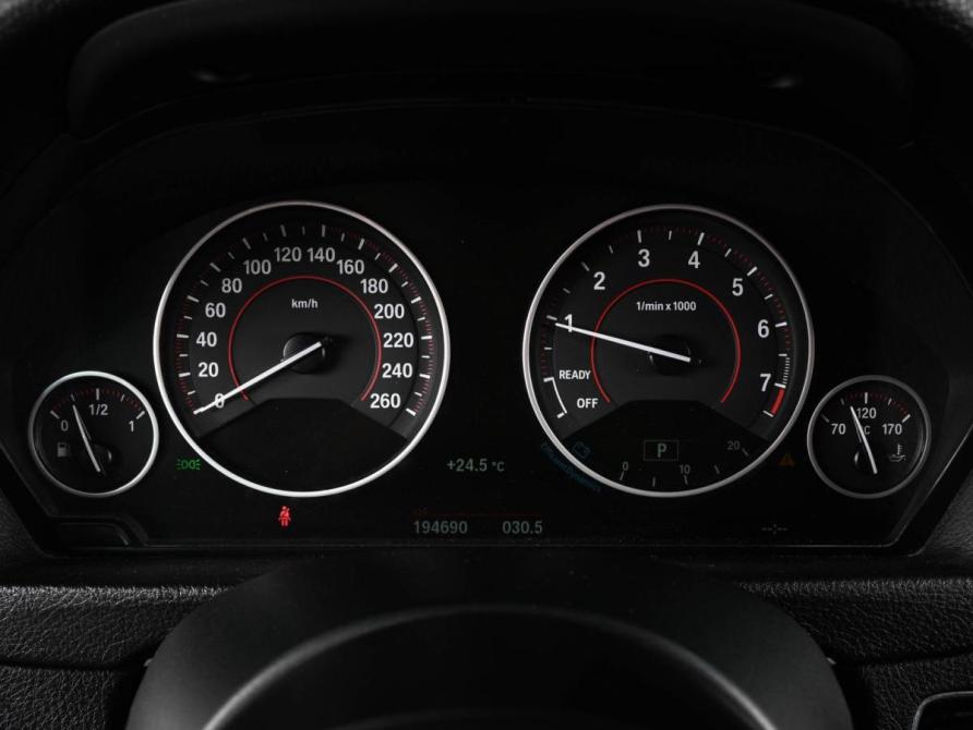 BMW 3 серии VI (F3x) Рестайлинг Ростов-на-Дону  - изображение 19