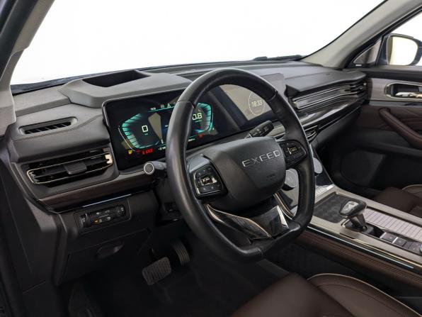 Exeed VX I с пробегом 2023 года, цена 2 750 000 рублей, 78038 км, внедорожник, Автокод Объявления