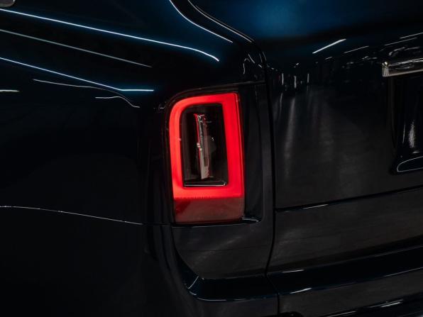 Rolls-Royce Cullinan I Рестайлинг с пробегом 2024 года, цена 57 292 000 рублей, 1876 км, внедорожник, Автокод Объявления