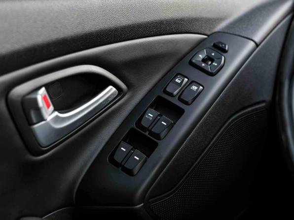 Hyundai ix35 I Рестайлинг с пробегом 2014 года, цена 1 399 000 рублей, 127973 км, внедорожник, Автокод Объявления