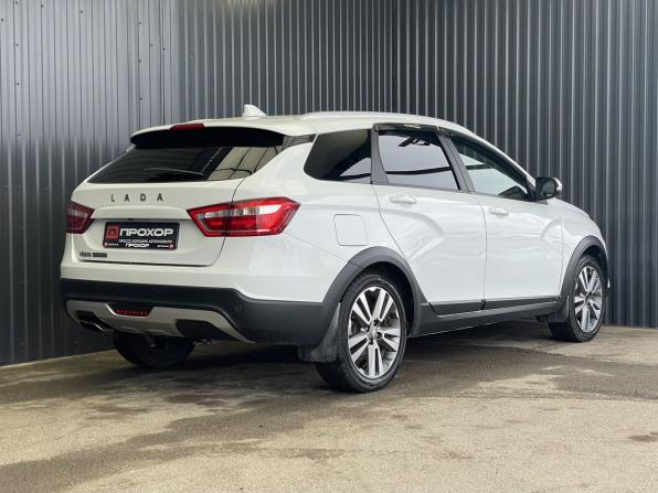 Lada (ВАЗ) Vesta I с пробегом 2017 года, цена 1 047 000 рублей, 77868 км, универсал, Автокод Объявления