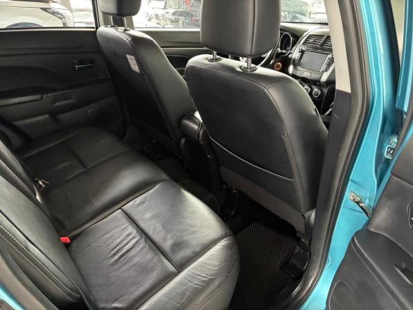 Mitsubishi ASX I с пробегом 2011 года, цена 835 000 рублей, 240000 км, внедорожник, Автокод Объявления