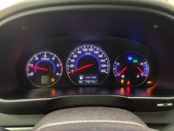 Hyundai Santa Fe II Рестайлинг с пробегом 2011 года, цена 1 399 000 рублей, 178000 км, внедорожник, Автокод Объявления