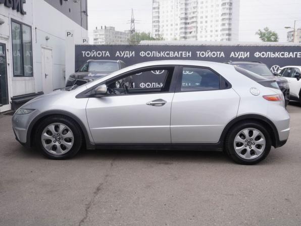 Honda Civic VIII с пробегом 2008 года, цена 729 000 рублей, 119323 км, хэтчбек, Автокод Объявления