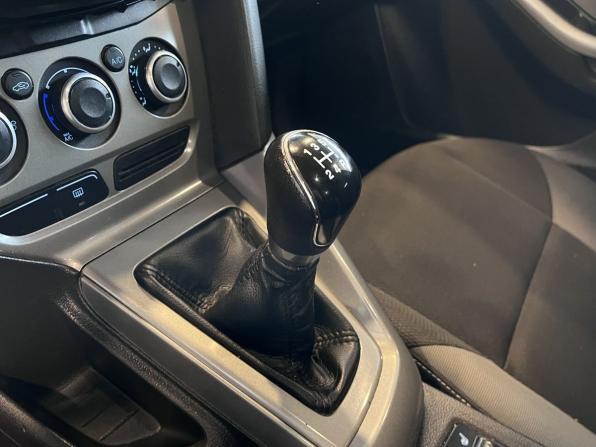 Ford Focus III с пробегом 2011 года, цена 583 000 рублей, 226695 км, хэтчбек, Автокод Объявления