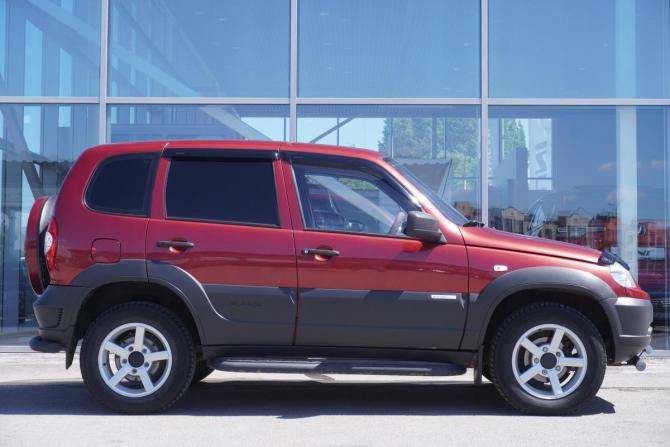 Chevrolet Niva I Рестайлинг с пробегом 2013 года, цена 608 000 рублей, 103200 км, внедорожник, Автокод Объявления