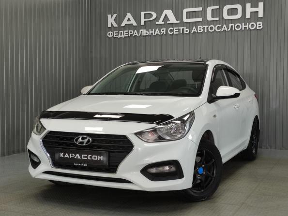 Hyundai Solaris II с пробегом 2017 года, цена 997 000 рублей, 90729 км, седан, Автокод Объявления