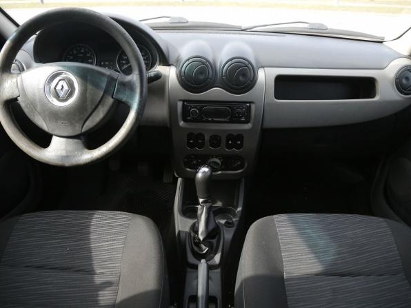 Renault Logan I Рестайлинг с пробегом 2011 года, цена 295 000 рублей, 192745 км, седан, Автокод Объявления