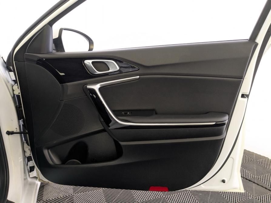 Kia Ceed III Рестайлинг Москва  - изображение 24