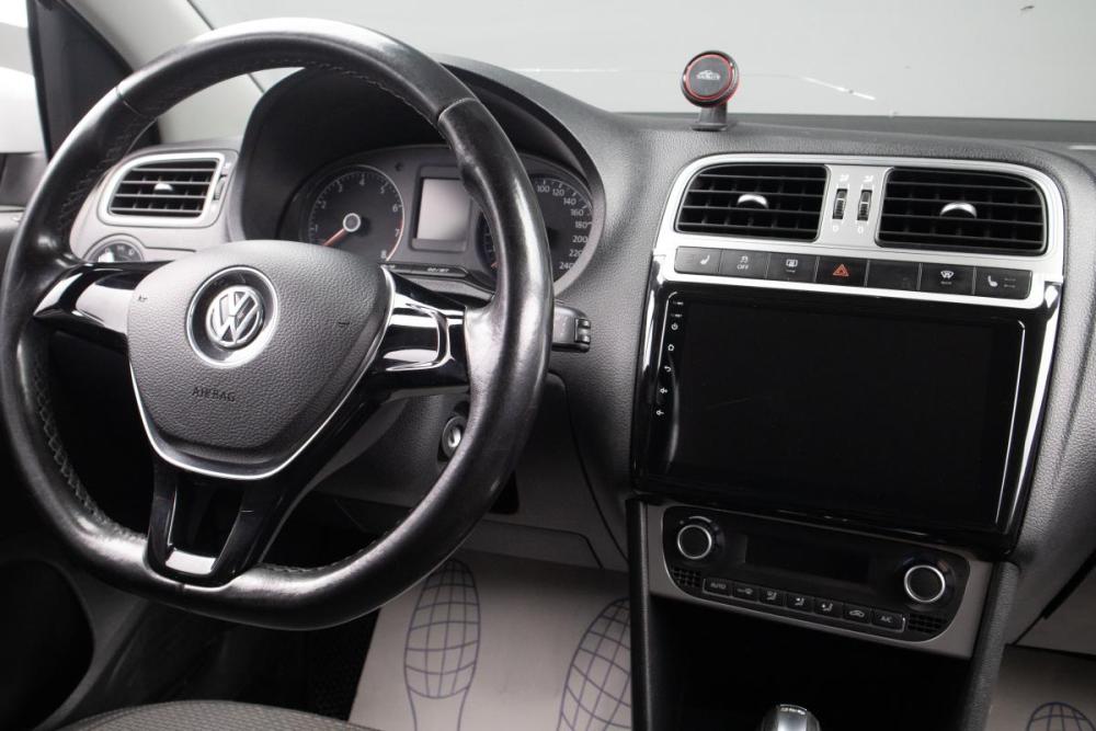 Volkswagen Polo V Рестайлинг Оренбург  - изображение 9