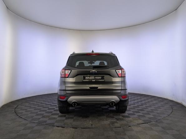 Ford Kuga II Рестайлинг с пробегом 2018 года, цена 1 850 000 рублей, 82753 км, внедорожник, Автокод Объявления