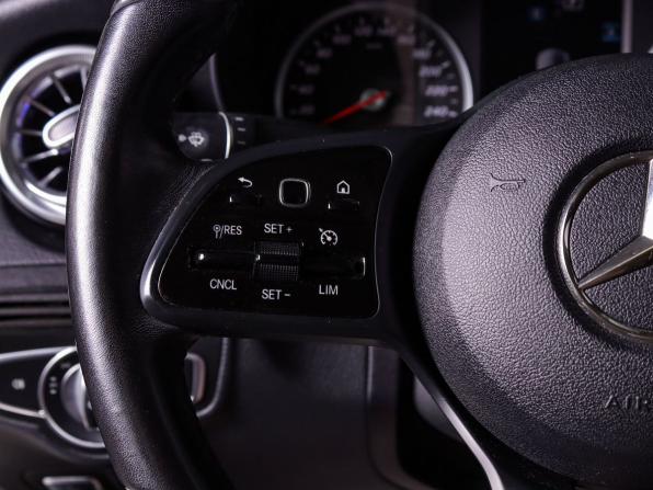 Mercedes-Benz C-Класс IV (W205) Рестайлинг с пробегом 2019 года, цена 2 499 000 рублей, 135855 км, седан, Автокод Объявления